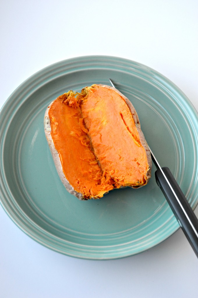 How to Make a Baked Sweet Potato in the Microwave | cleaneatingveggiegirl.com