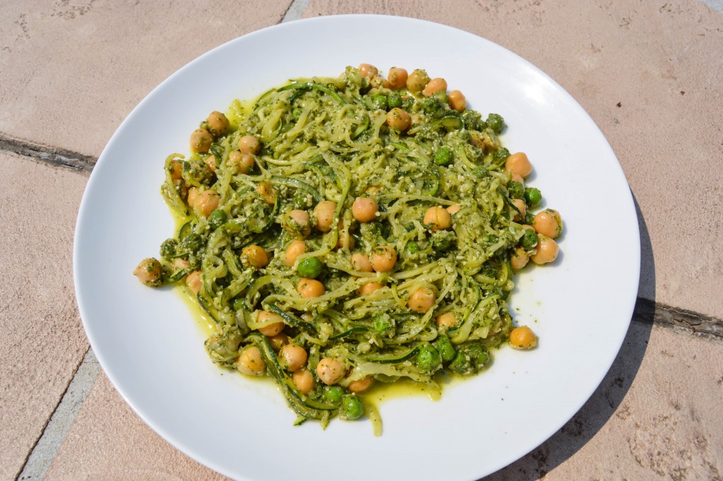 3c1k Pea and Pesto Zoodles