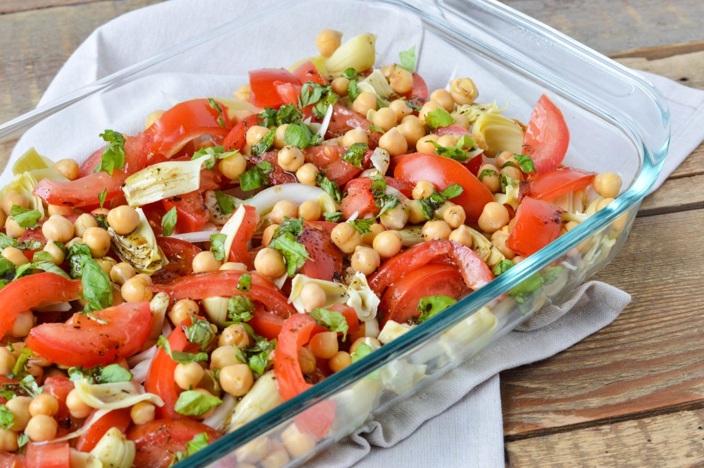 Tomato_Artichoke_Chickpea_Salad