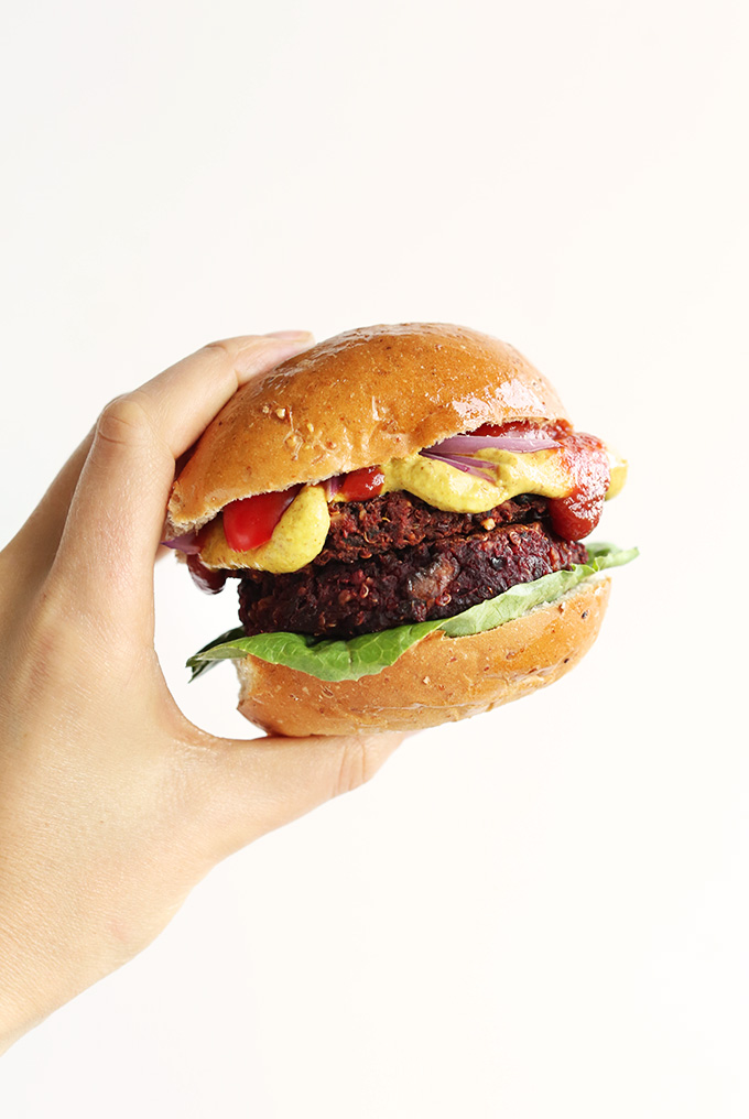 HEALTHY-simple-Black-Bean-Beet-Burgers-with-Quinoa-and-Walnuts-Wholesome-hearty-and-super-flavorful-vegan-glutenfree2