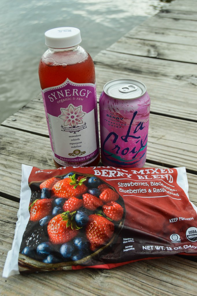 sparkling_berry_kombucha_spritzer 2