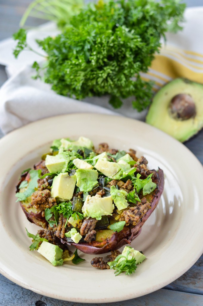 AIP Paleo Taco Stuffed Baked Sweet Potatoes {Gluten-Free, Grain-Free, Nightshade-Free, Dairy-Free}| cleaneatingveggiegirl.com