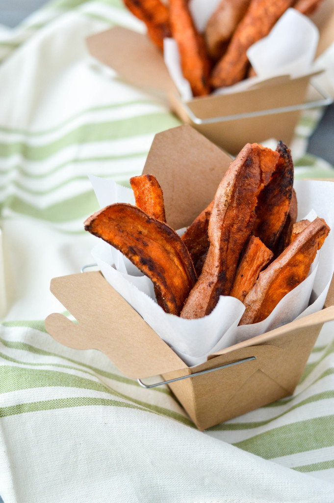 Crispy Baked & Fried Healthy Sweet Potato Fries {AIP Paleo, Gluten-Free, Grain-Free, Vegan, Nightshade-Free}| cleaneatingveggiegirl.com