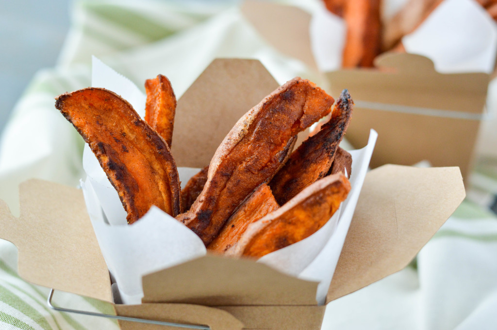 Crispy Baked & Fried Healthy Sweet Potato Fries {AIP Paleo, Gluten-Free, Grain-Free, Vegan, Nightshade-Free}| cleaneatingveggiegirl.com