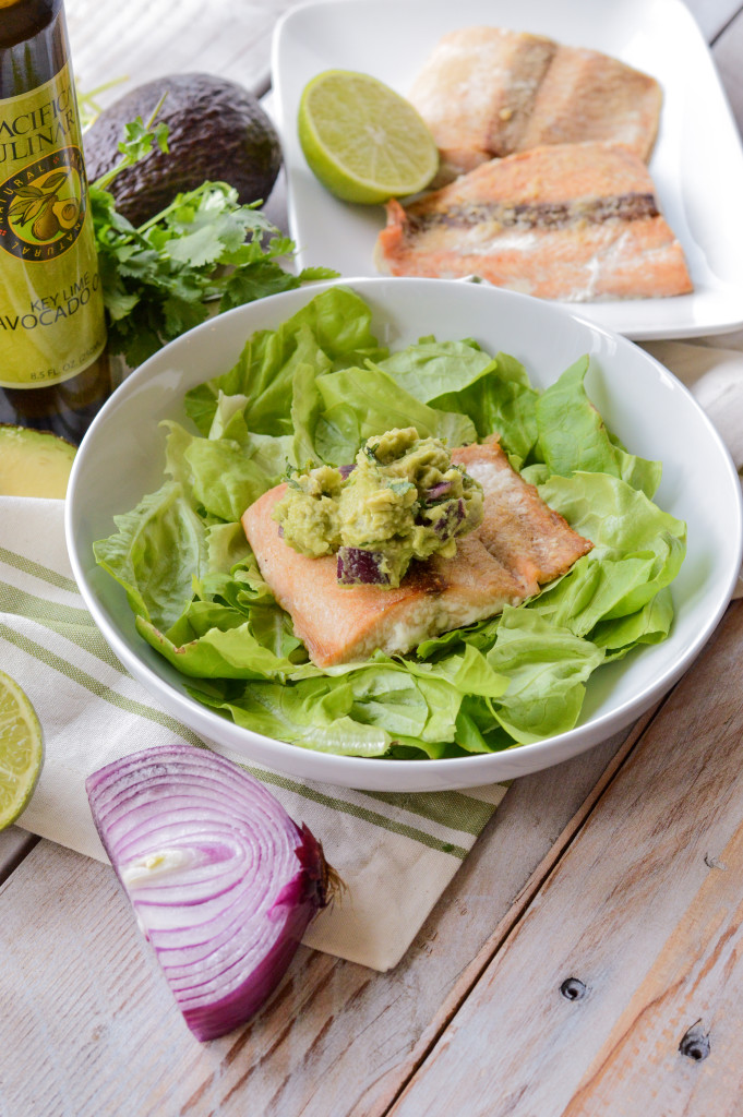 Avocado Lime Baked Salmon + Nightshade-Free Guacamole {AIP Paleo, gluten-free, grain-free, dairy-free} | cleaneatingveggiegirl.com