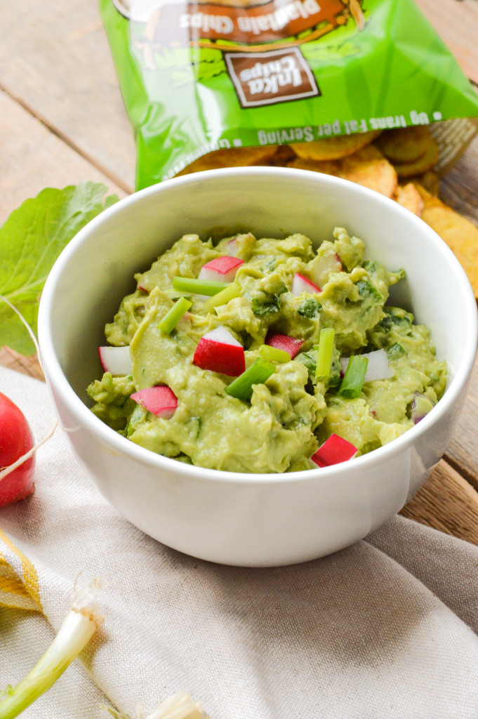 Paleo Nightshade-Free Springtime Guacamole made with green onions and radishes! {AIP Paleo, Gluten-Free, Grain-Free, Dairy-Free, Vegan, Whole 30} | cleaneatingveggiegirl.com