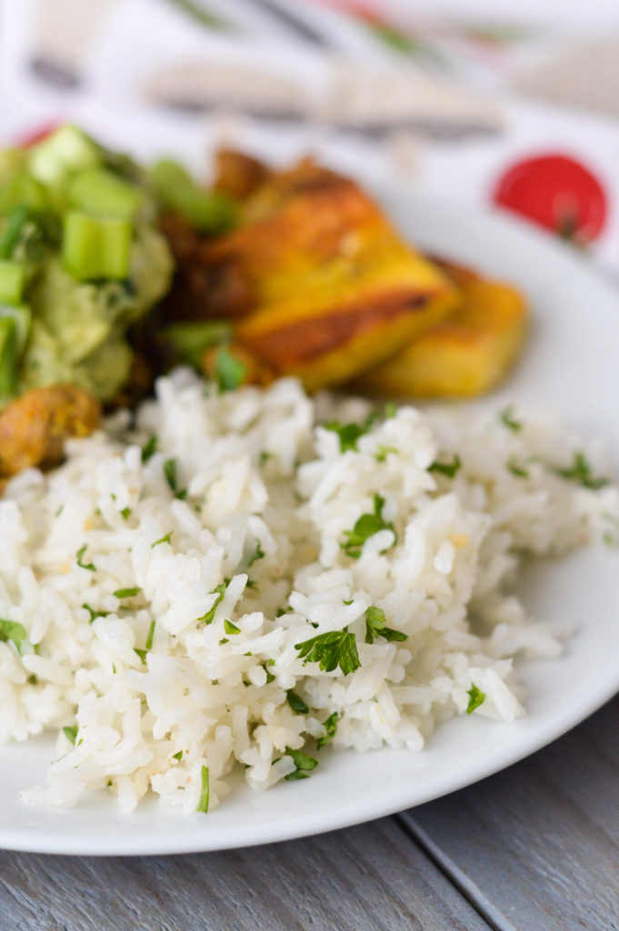 Copycat Chipotle Cilantro Lime White Rice {Gluten-Free, Vegan, Nightshade-Free} | cleaneatingveggiegirl.com