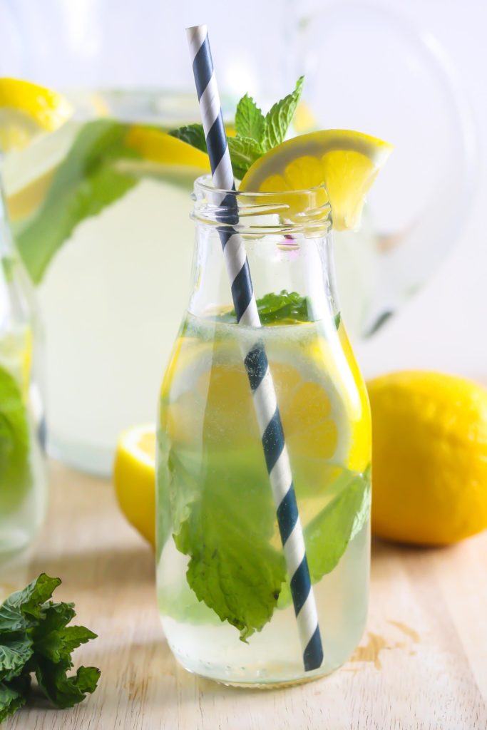 Healthier Lemonade Recipes that are perfect for Summer! | cleaneatingveggiegirl.com