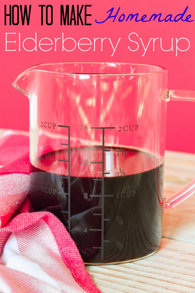 A tutorial on how to make homemade elderberry syrup for immune-boosting during cold and flu season #healthy #elderberry #healthyliving #fluseason