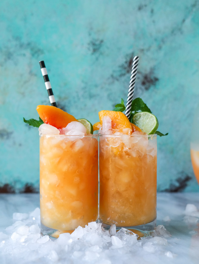 pineapple peach agua fesca drink with straws